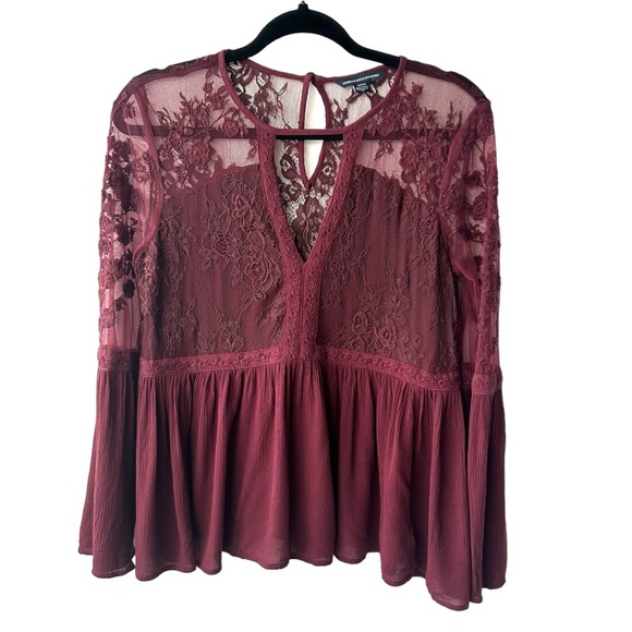 AMERICAN EAGLE OUTFITTERS Wine Burgundy Lace Boho Top Women's Size Medium - Picture 1 of 7